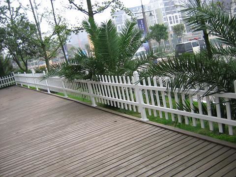 供应天津塘沽pvc护栏 园林护栏 绿化围栏